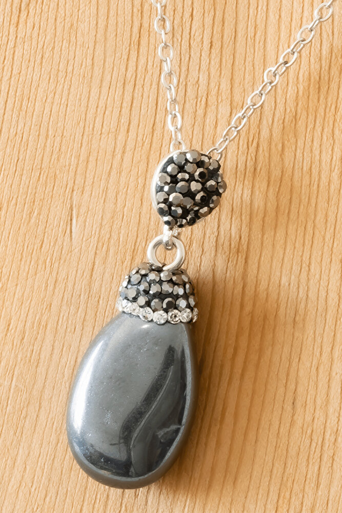 Sertifikalı Zirkon Taşlı Ham Hematit Taşı Kolye (1.Kalite)