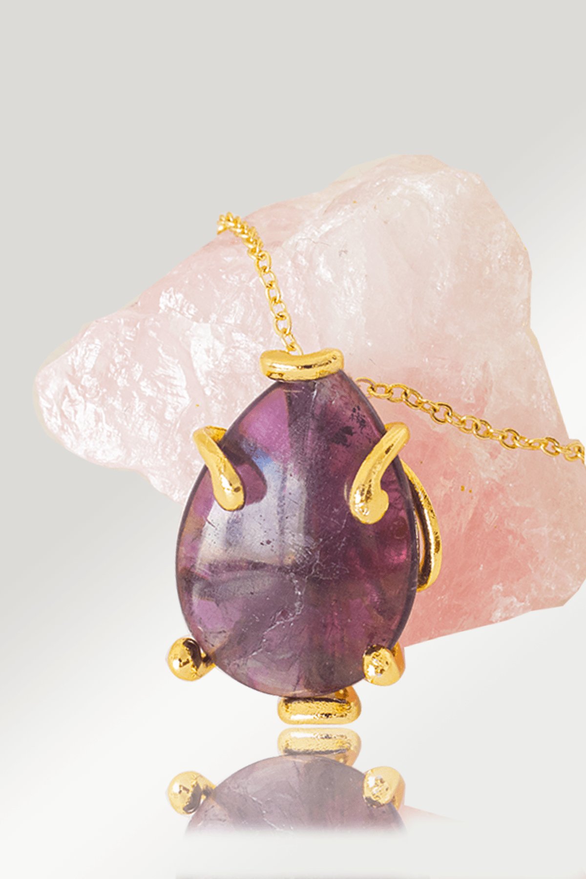 Sertifikalı AAA+ Damla Model Mor Florit Taşı Kolye - Altın Renkli