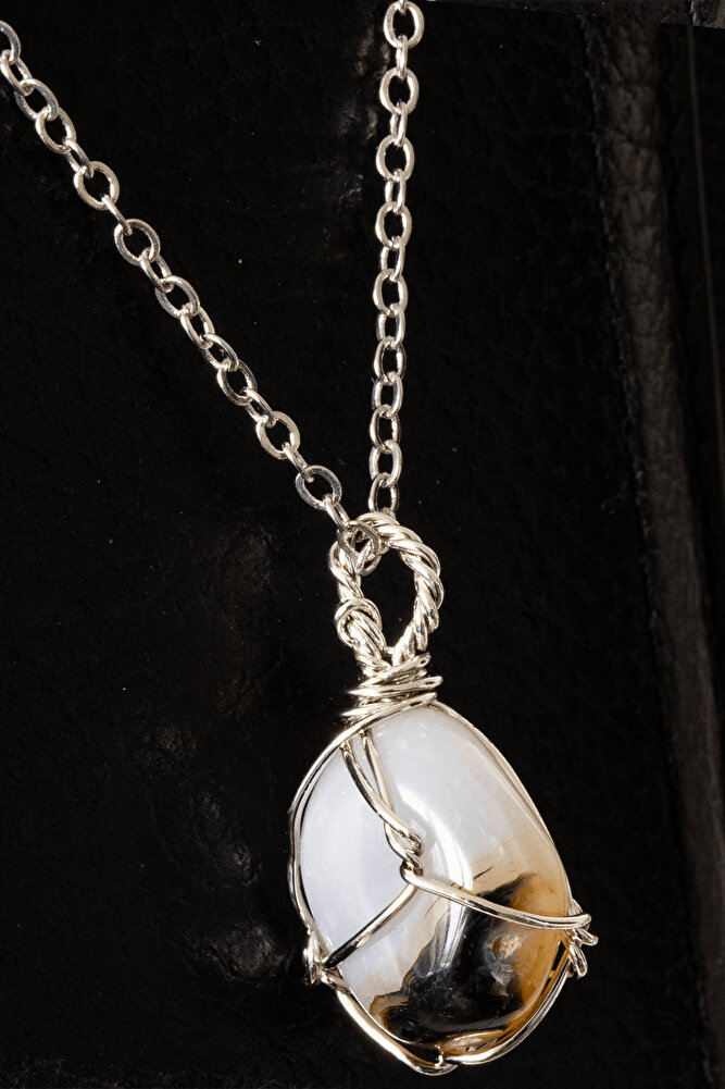 Sertifikalı Tel Sargılı Beyaz Akik Taşı Kolye