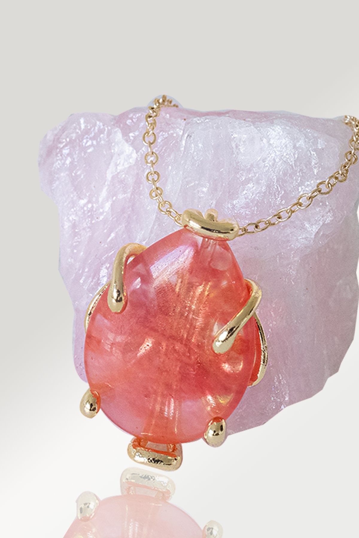 Sertifikalı AAA+ Damla Tırnaklı Gül Kuvars Taşı Kolye - Altın Renkli