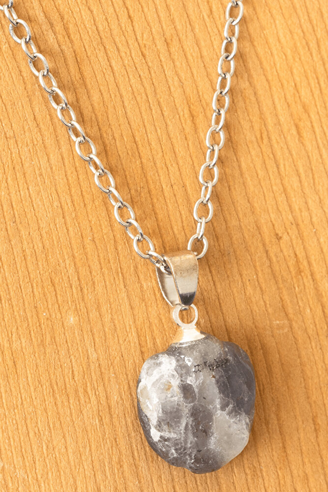 Sertifikalı Ham İyolit (Su Safiri) Taşı Kolye